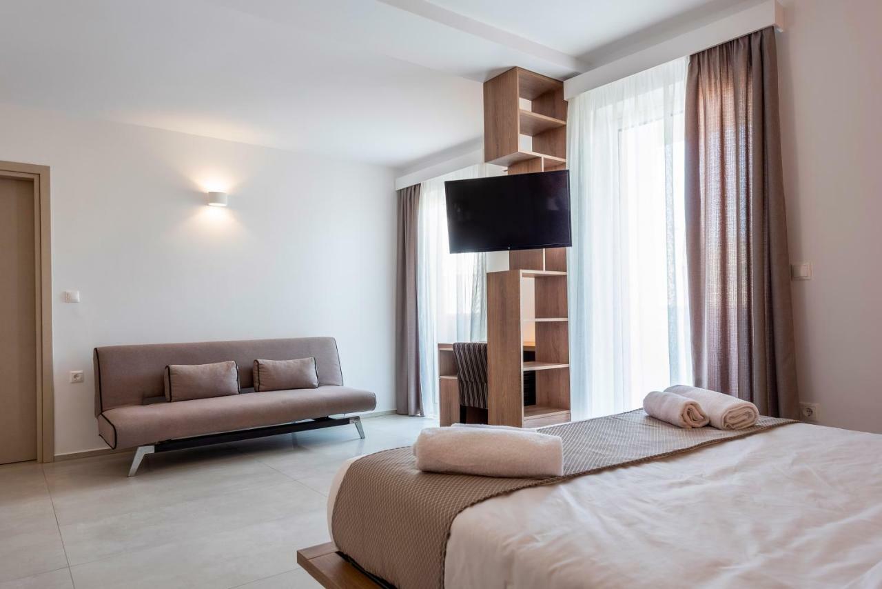 Galaxy Hotel Ierapetra  Exterior photo